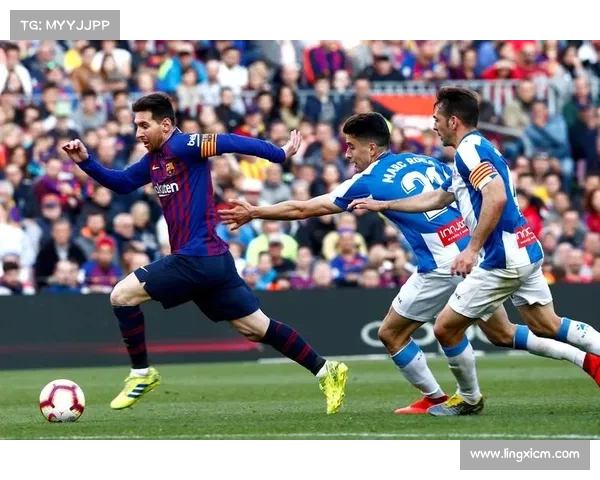 巴萨荣耀与梅西传奇:足球历史上的巅峰对决与永恒记忆 巴萨荣耀与梅西传奇:足球历史上的巅峰对决与永恒记忆